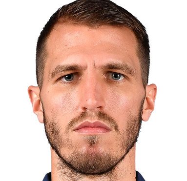 https://img.noclothing.net/img/football/player/d184739dba8a2259cf07cd4475e3d409.png