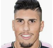 https://img.noclothing.net/img/football/player/f0e6f69f52e08f5c76e63866bbf94f34.png